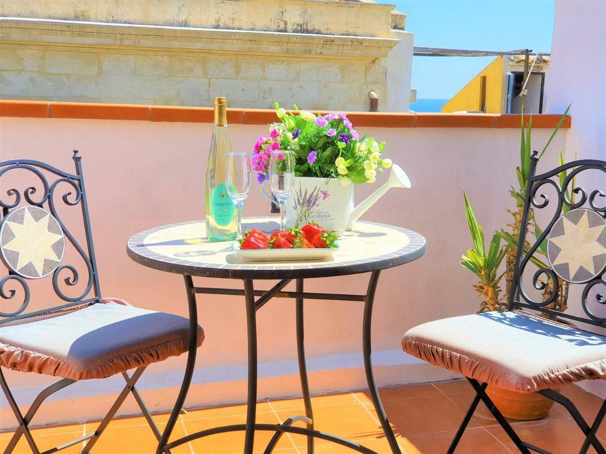 Una Terrazza Per Due Сиракуза Екстериор снимка