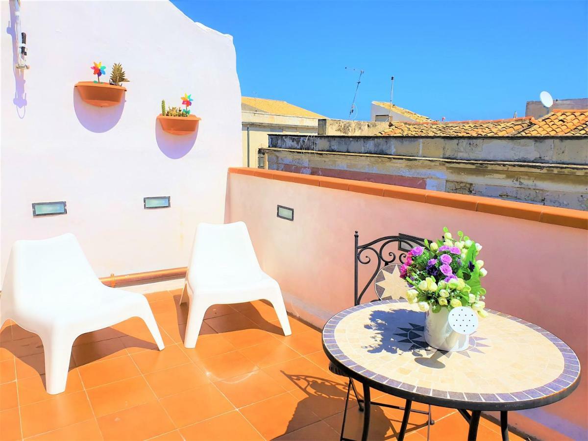 Una Terrazza Per Due Сиракуза Екстериор снимка