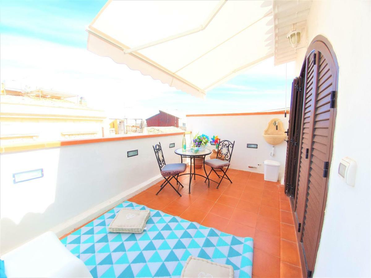 Una Terrazza Per Due Сиракуза Екстериор снимка